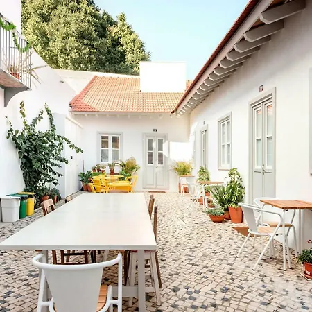 Patio Sao Vicente Apartment Lisbon Exterior photo