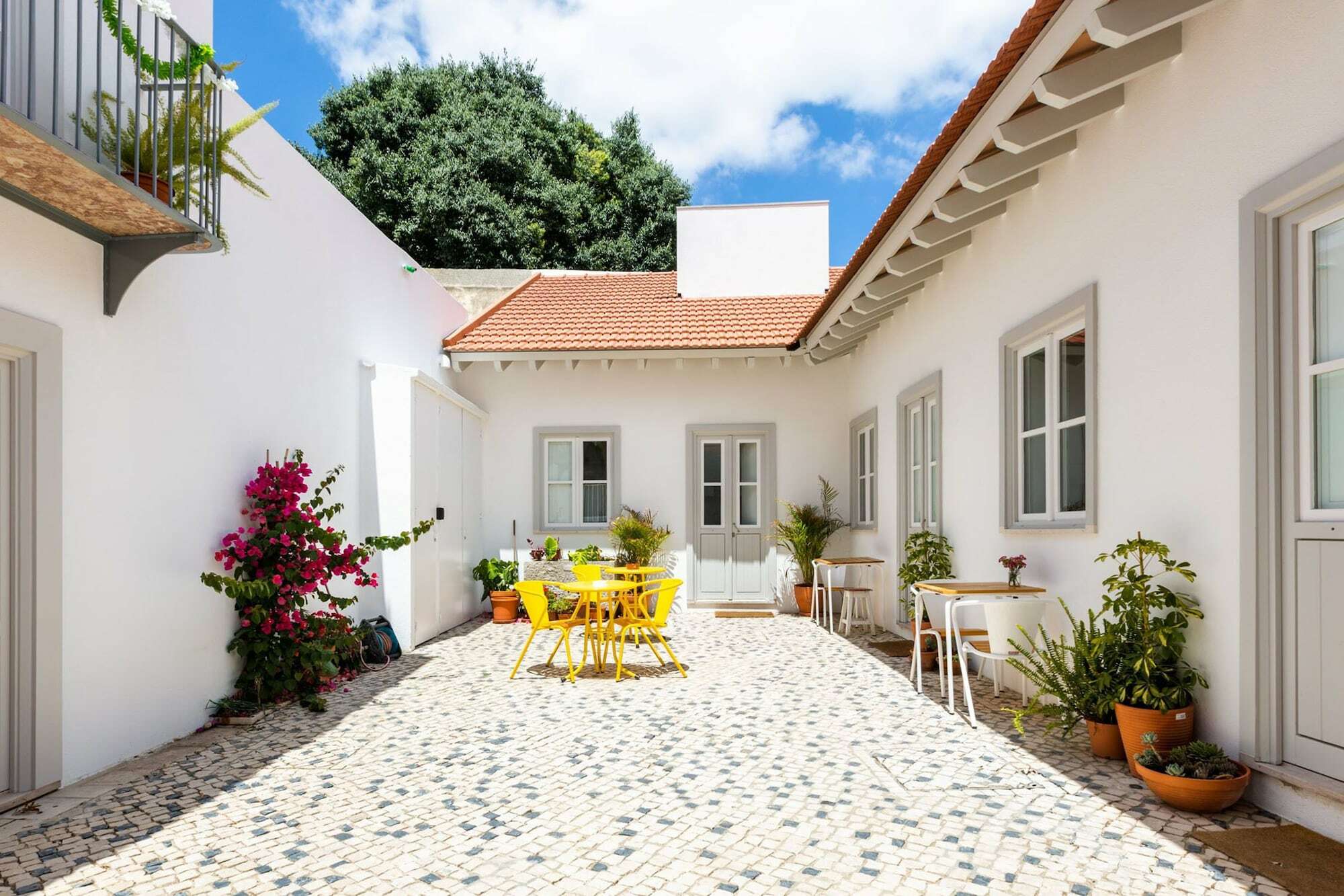 Patio Sao Vicente Lisbon